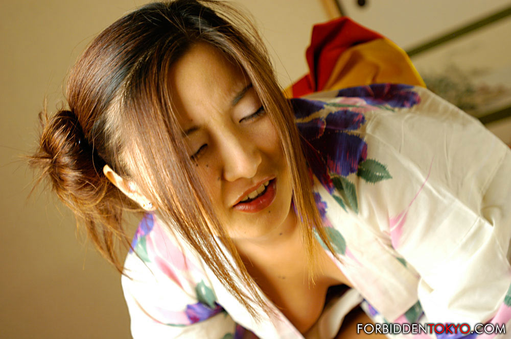 busty japanese girl kasumi sucks and fucks her man wearing a kimono